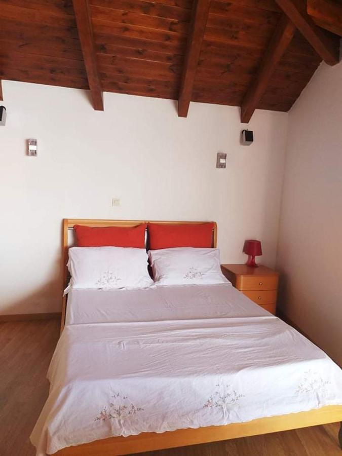 Apartamento Delphi Skyview Exterior foto